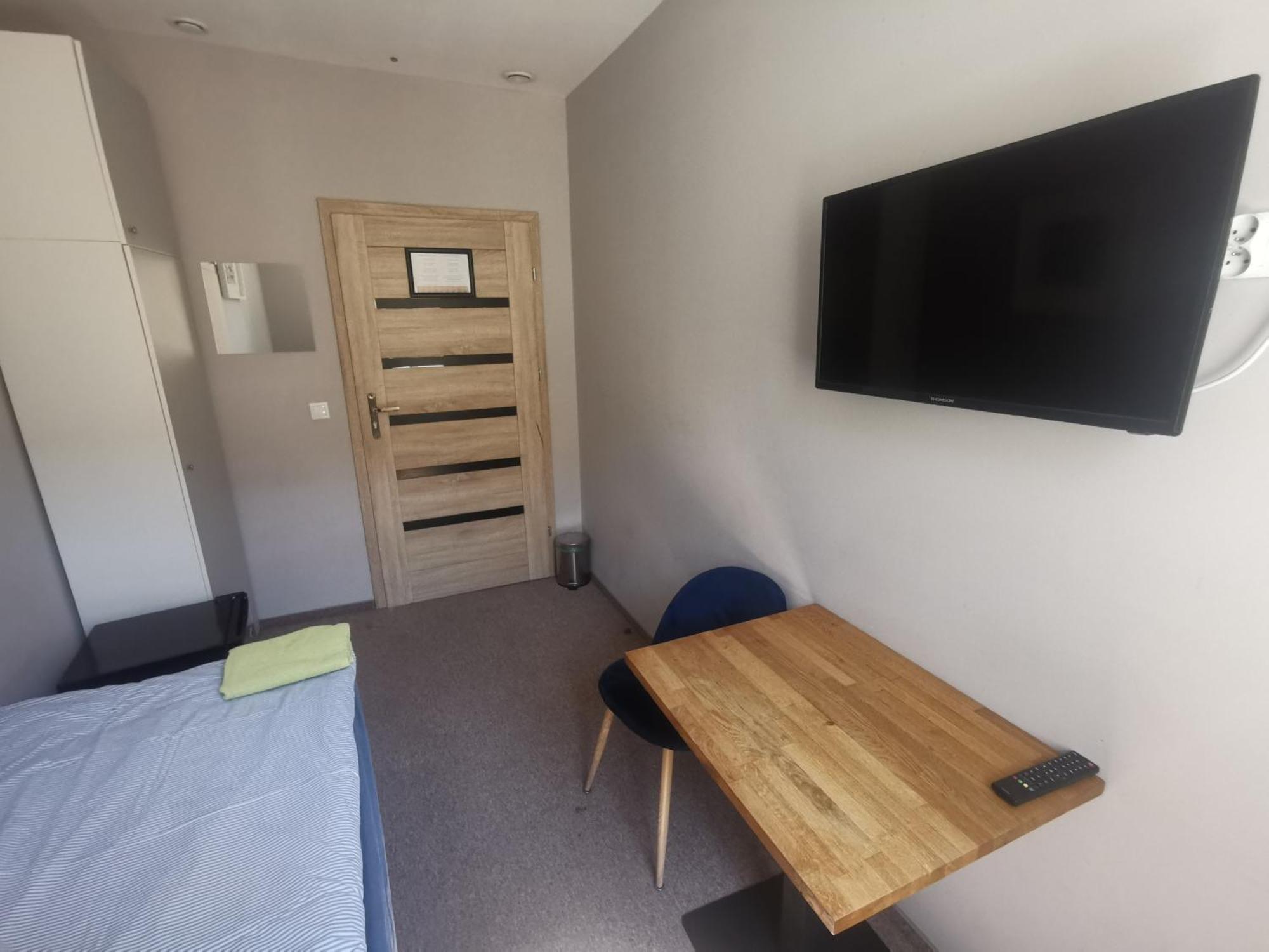 Bemma Apart Hostel Вроцлав Екстер'єр фото