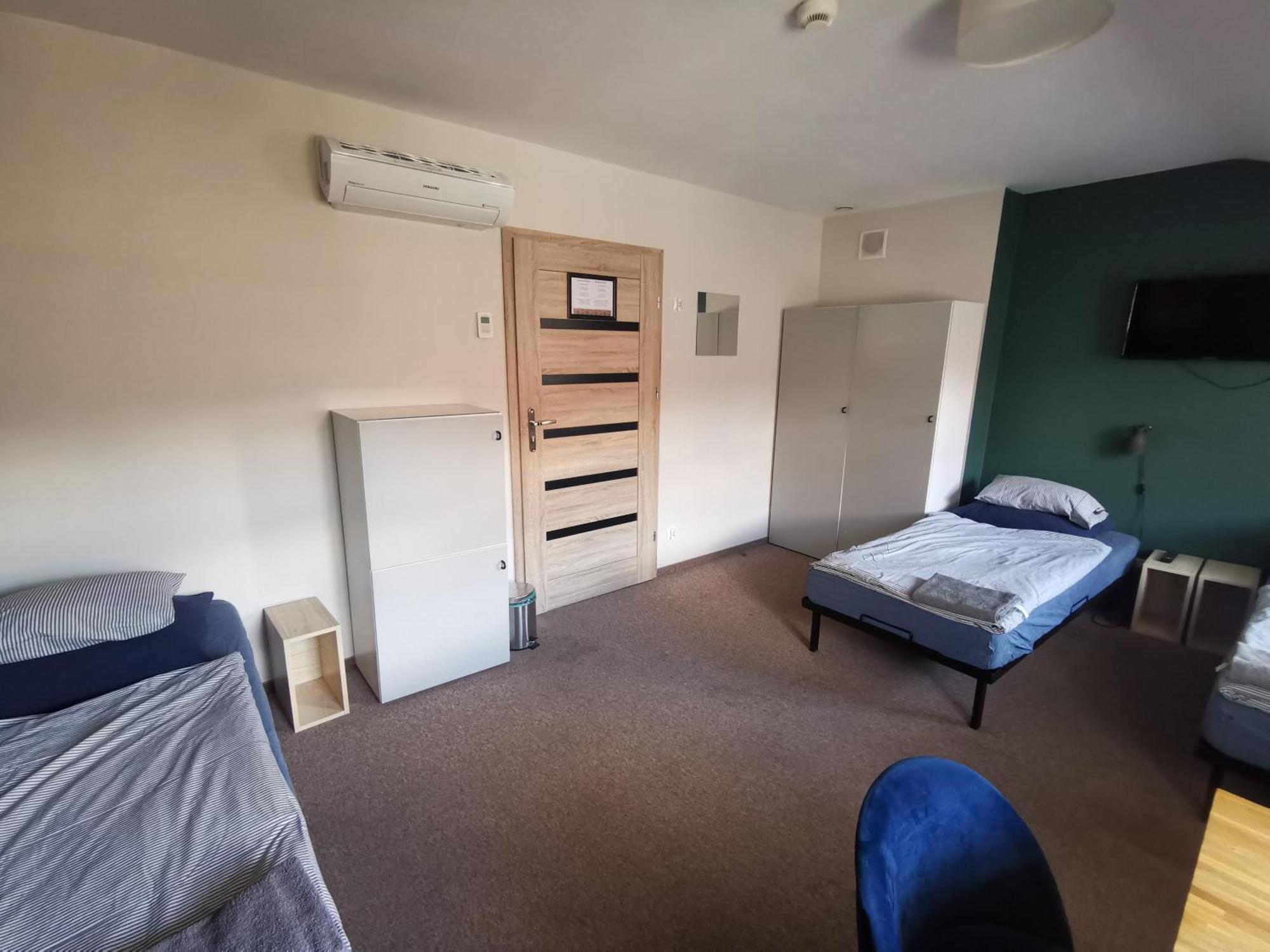 Bemma Apart Hostel Вроцлав Екстер'єр фото