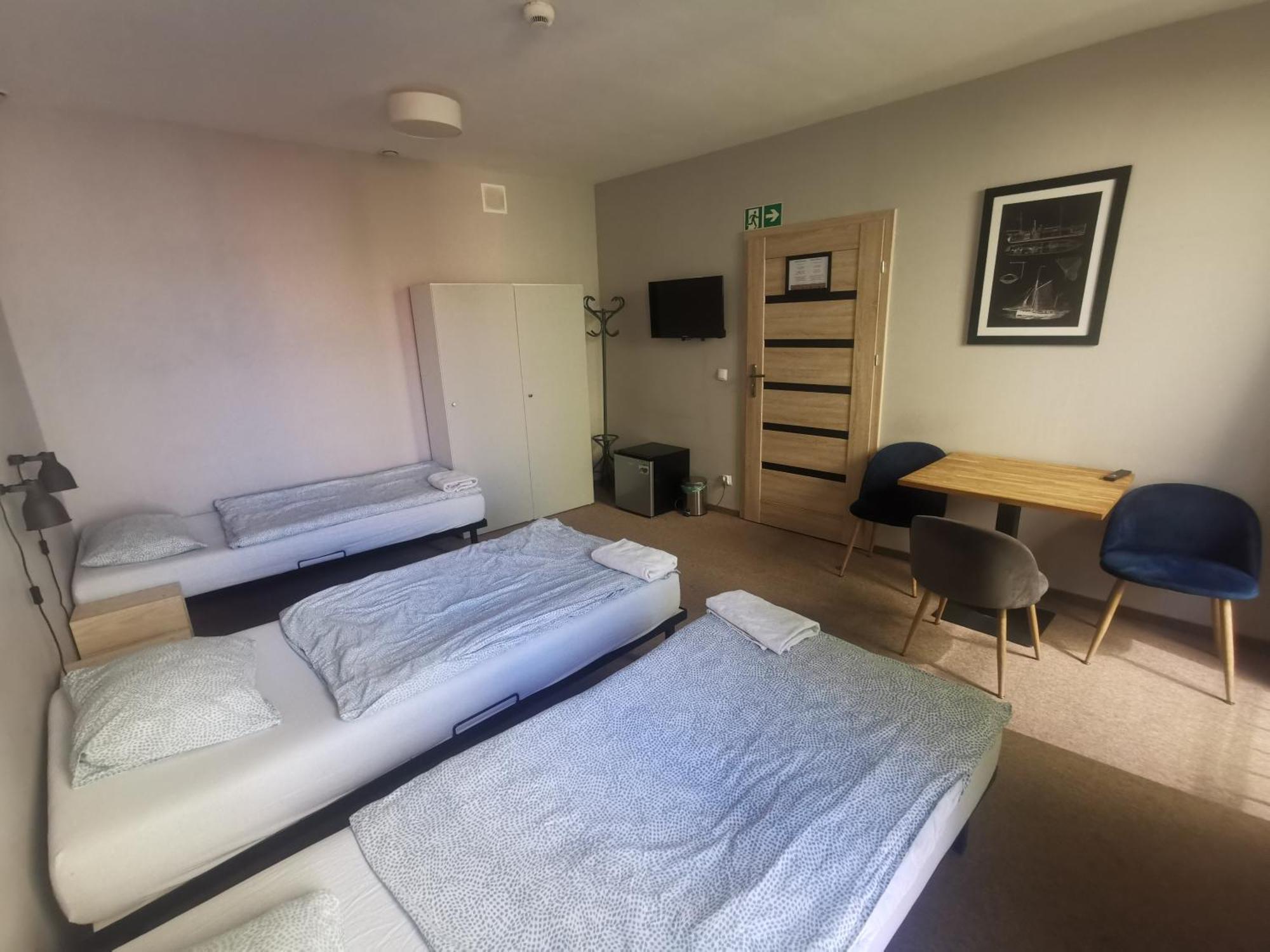 Bemma Apart Hostel Вроцлав Екстер'єр фото
