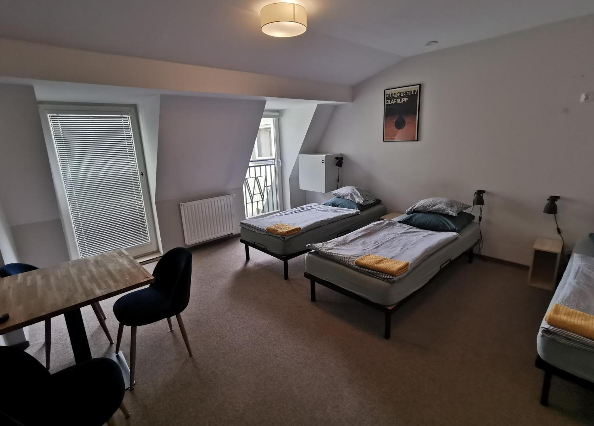 Bemma Apart Hostel Вроцлав Екстер'єр фото