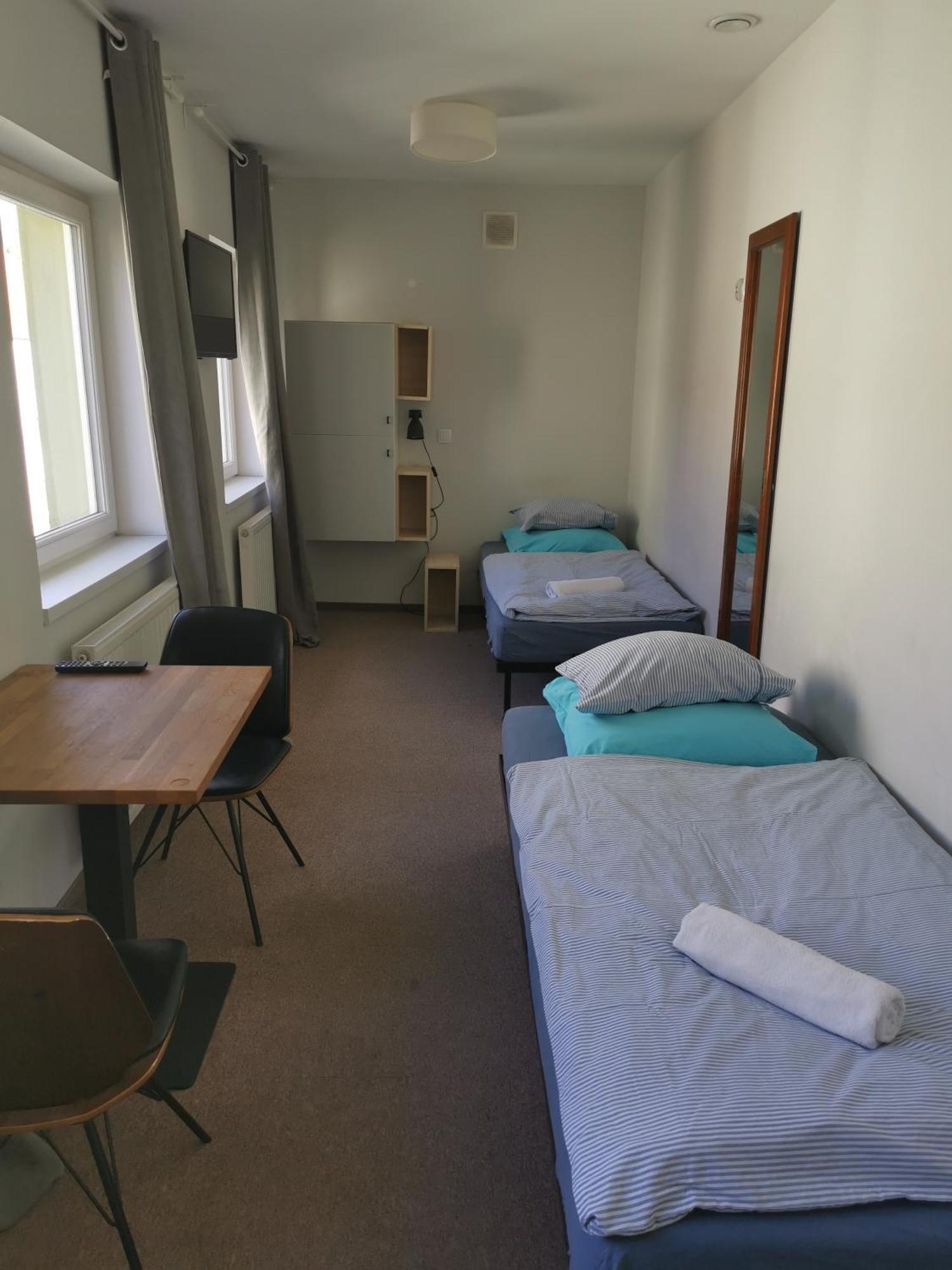 Bemma Apart Hostel Вроцлав Екстер'єр фото