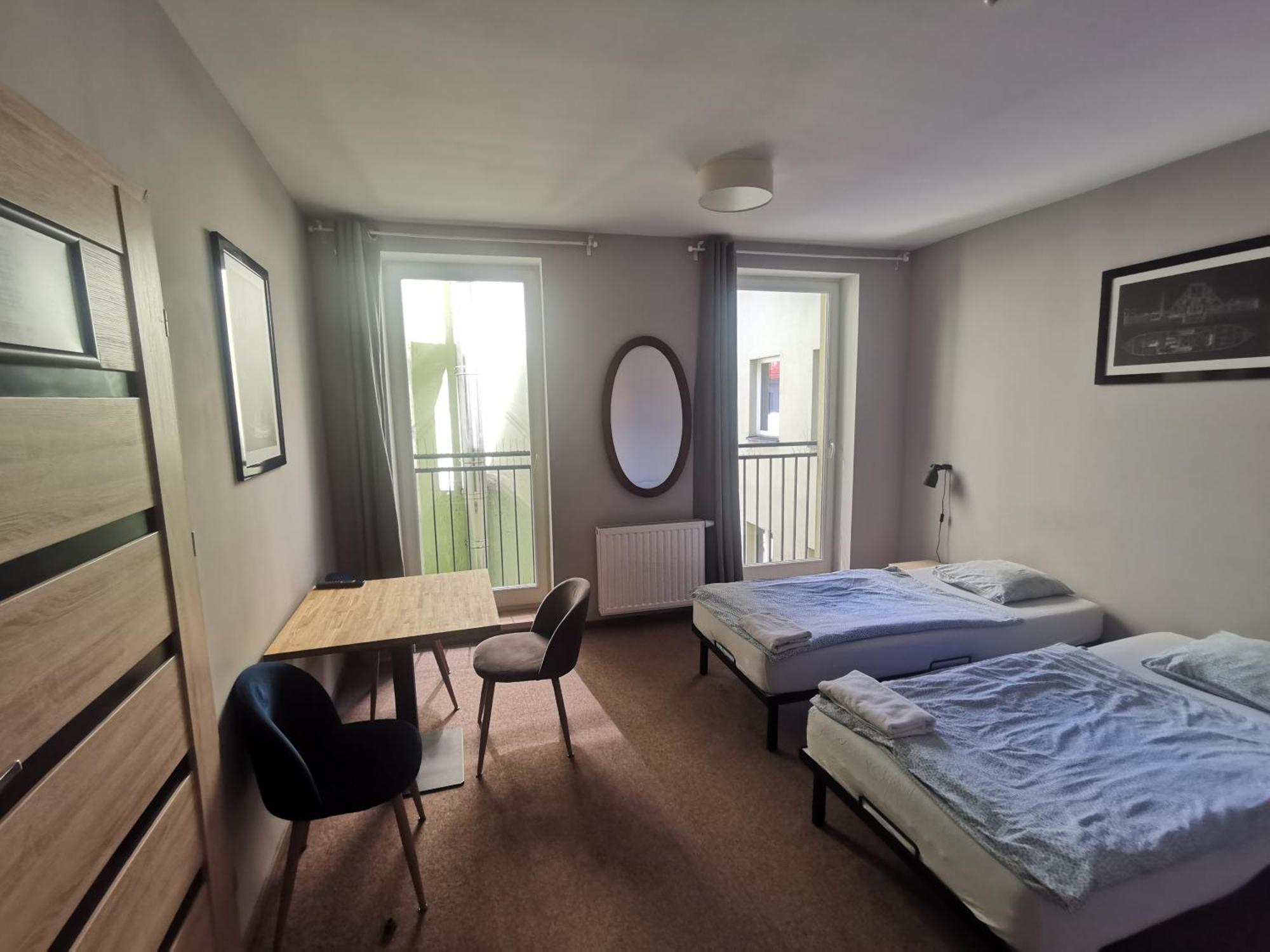 Bemma Apart Hostel Вроцлав Екстер'єр фото
